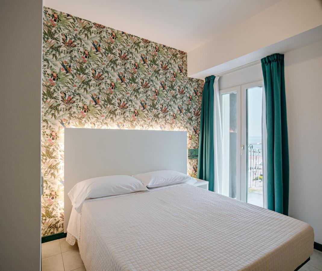 Solemare Hotel E Residence 米萨诺阿德里亚蒂科 外观 照片